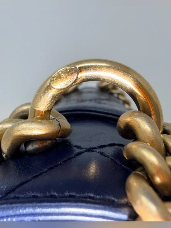 Chanel 2017 Small Paris Cosmopolite Flap Bag Deep Navy Blue - Picture 7 of 16